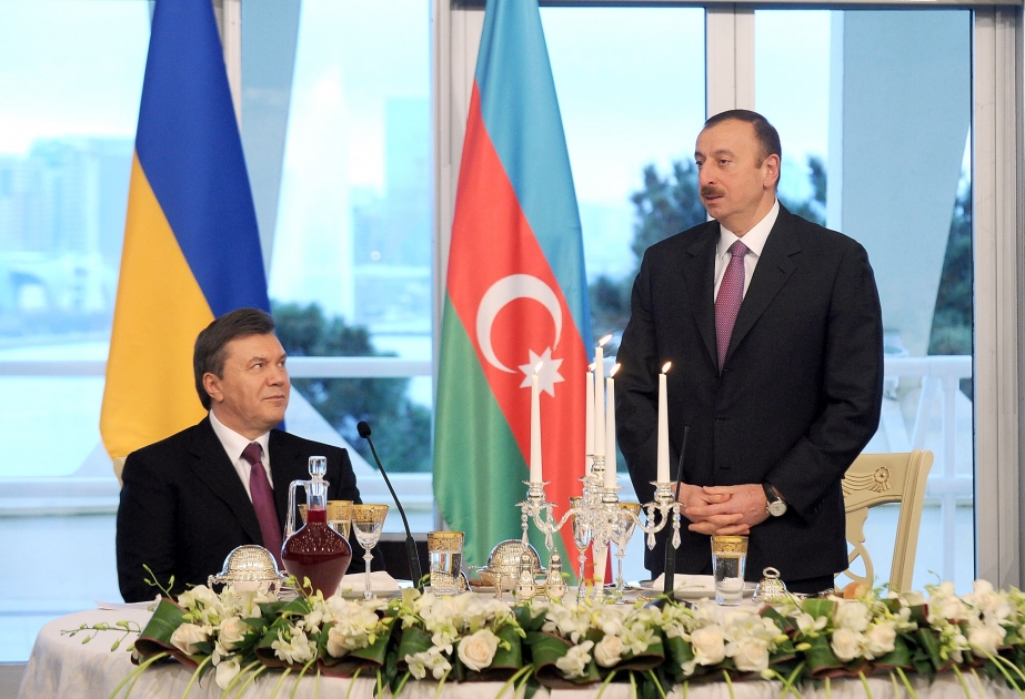 Ali qonağın şərəfinə