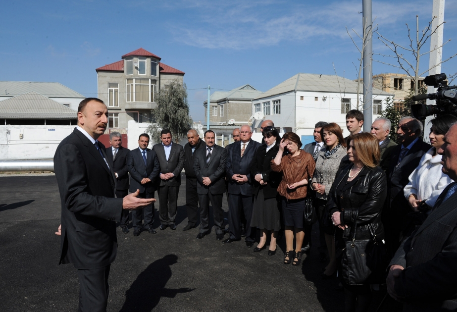 Azərbaycan Prezidenti İlham Əliyev Suraxanı rayonunun Bülbülə, Binəqədi rayonunun Biləcəri qəsəbələrində və Sulutəpə yaşayış sahəsində görülən abadlıq və quruculuq işləri ilə tanış olmuşdur