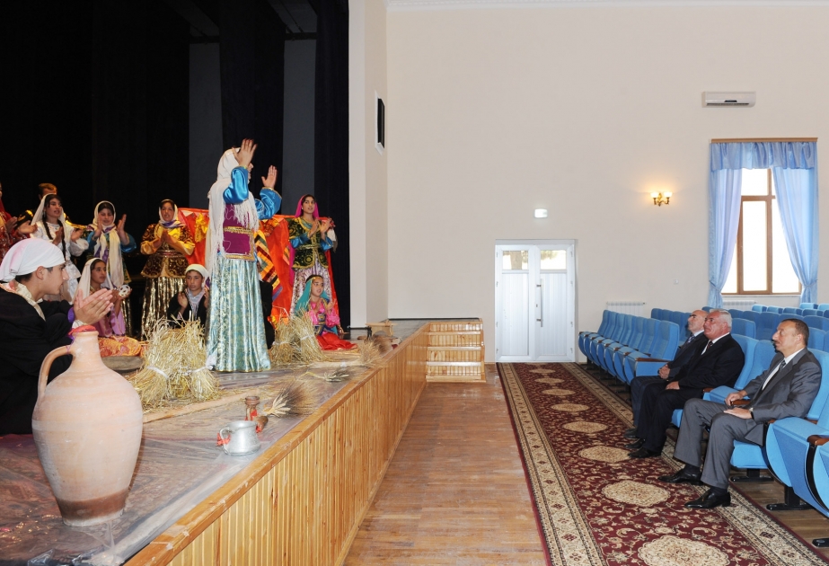 Prezident İlham Əliyev Şabran Mədəniyyət Sarayı ilə tanış olmuşdur