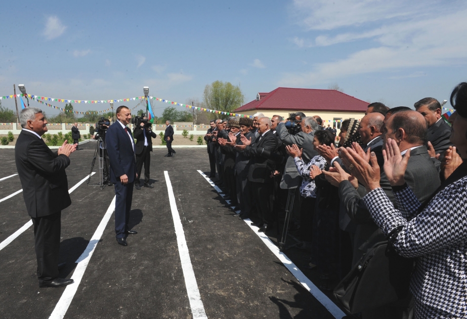 Sabirabadın Qasımbəyli kəndində ictimaiyyətin nümayəndələri ilə görüş
