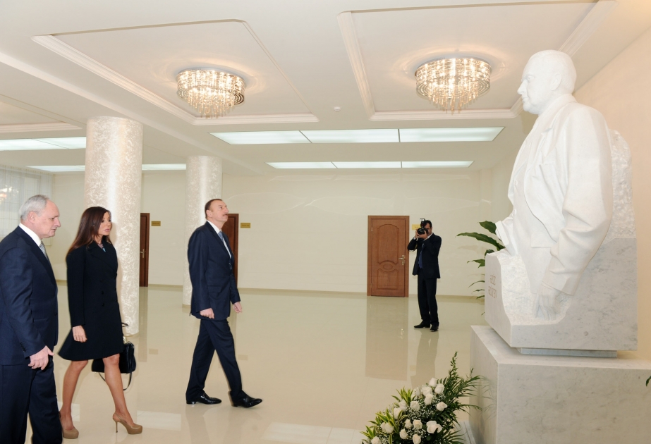 Prezident İlham Əliyev Əziz Əliyev adına Azərbaycan Dövlət Həkimləri Təkmilləşdirmə İnstitutunun əsaslı təmirdən sonrakı vəziyyəti ilə tanış olmuşdur