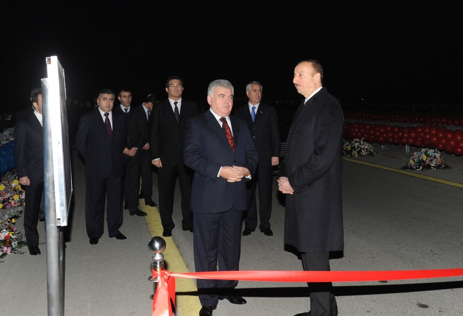 Azərbaycan Prezidenti İlham Əliyev Ələt-Astara yolunun 9-cu kilometrliyində yeni salınmış dairəvi yolun və iki yol qovşağının açılışında iştirak etmişdir