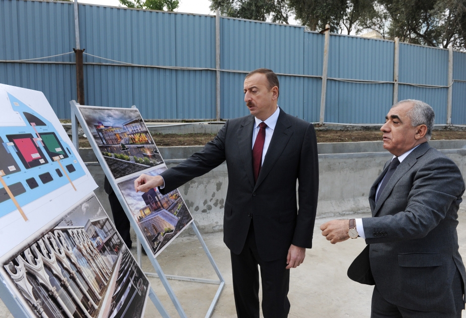 Prezident İlham Əliyev Dənizkənarı Milli Parkın ərazisində aparılan yenidənqurma işlərinin gedişi ilə tanış olmuşdur