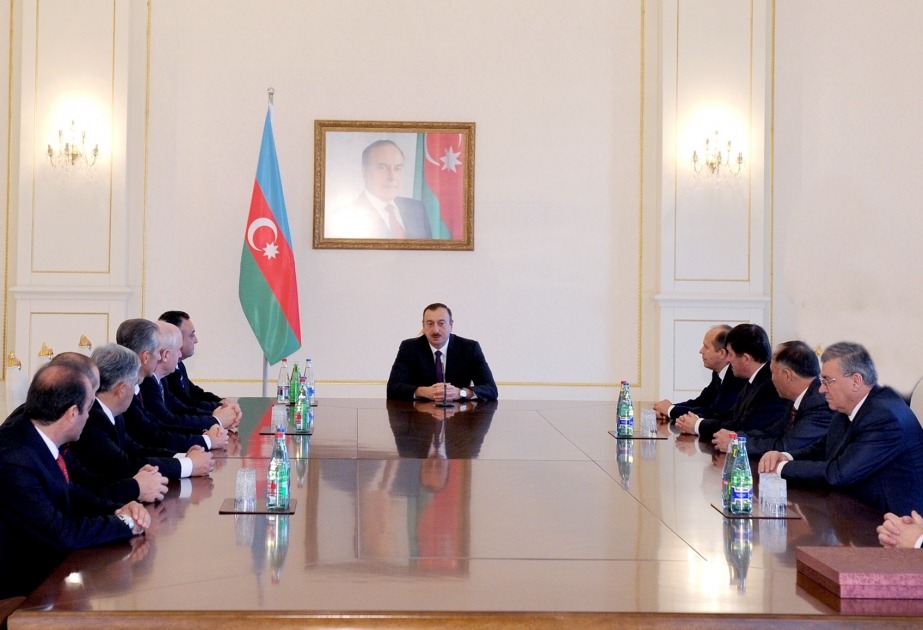 Azərbaycan Prezidenti İlham Əliyev MDB-nin üzvü olan dövlətlərin Təhlükəsizlik və Xüsusi Xidmət Orqanları Rəhbərləri Şurasının Bakıda keçirilən XXXI iclasında iştirak edən nümayəndə heyətini qəbul etmişdir
