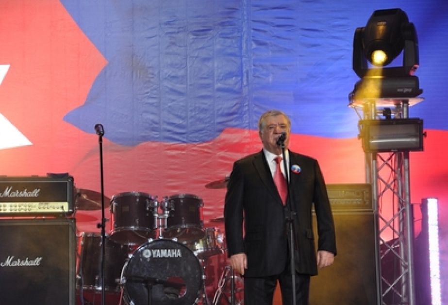 Moskvada Rusiyadakı Azərbaycan diasporunun təşkilatçılığı ilə Vladimir Putinin namizədliyinin dəstəklənməsinə həsr edilmiş böyük konsert olmuşdur