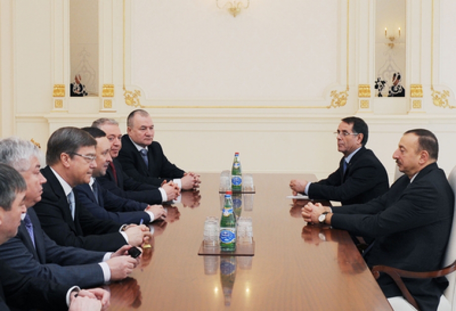 Le Président azerbaïdjanais Ilham Aliyev a reçu la délégation conduite par le Premier ministre de la République du Tatarstan de la Russie
