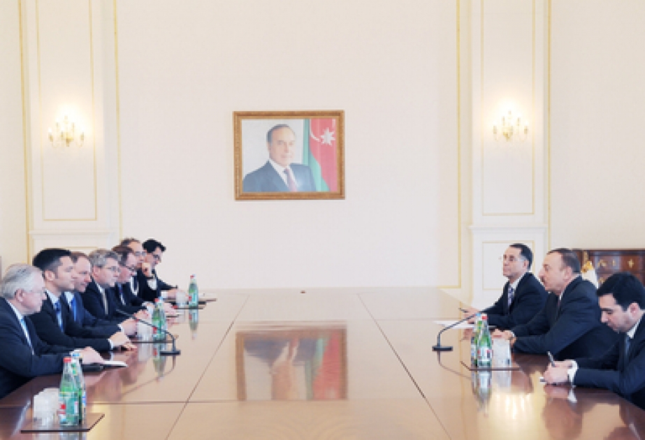 Le Président azerbaïdjanais Ilham Aliyev a reçu la délégation dirigée par le coprésident de l’Assemblée parlementaire d’Euronest