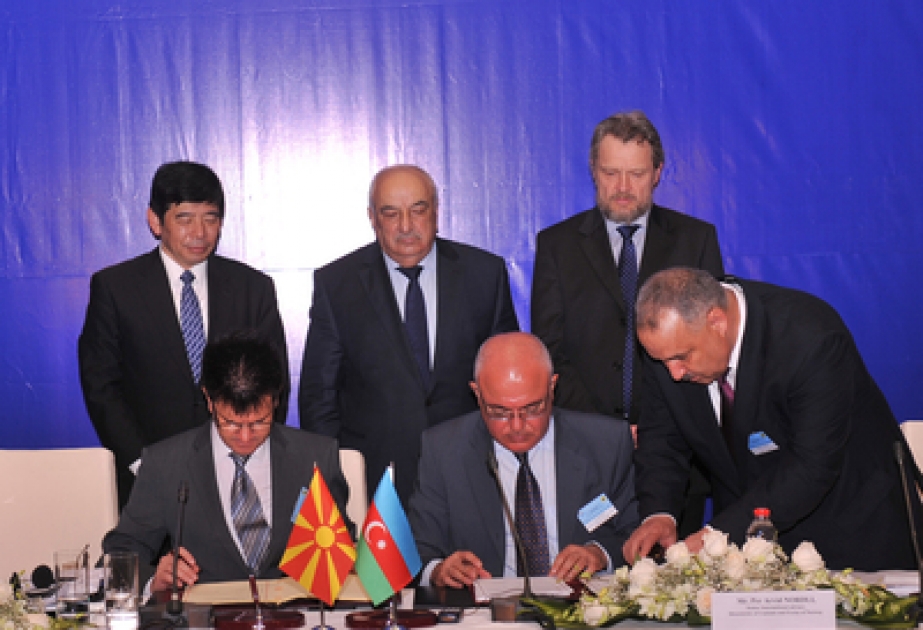 Azerbaijan, Macedonia sign customs cooperation agreement