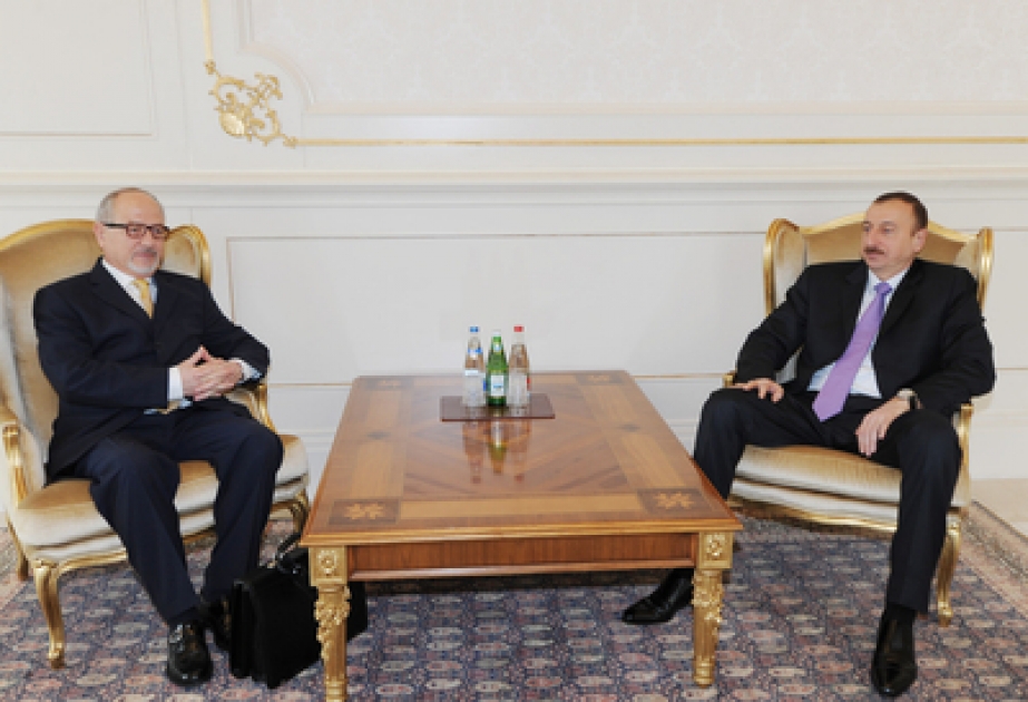 Le Président de la République d’Azerbaïdjan Ilham Aliyev a reçu Halil Akinci, Secrétaire Général du Conseil de coopération des Etats turcophones