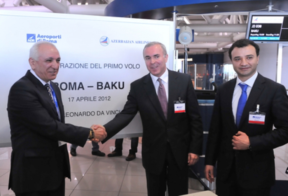 Открылся авиарейс Баку-Рим-Баку