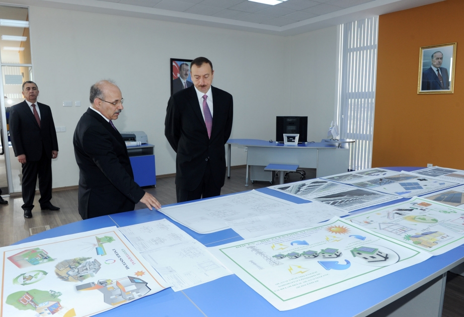 Sumqayıtda Azgüntex zavodu istifadəyə verilmişdirPrezident İlham Əliyev açılış mərasimində iştirak etmişdir