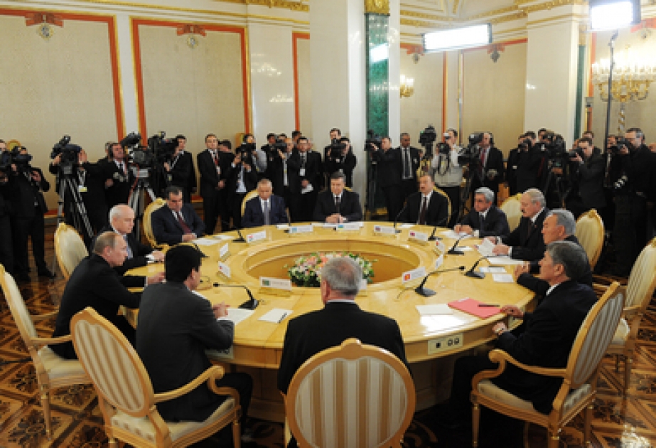Le Président Ilham Aliyev a pris part à la réunion non officielle du Conseil des chefs d’Etat des pays membres de la CEI