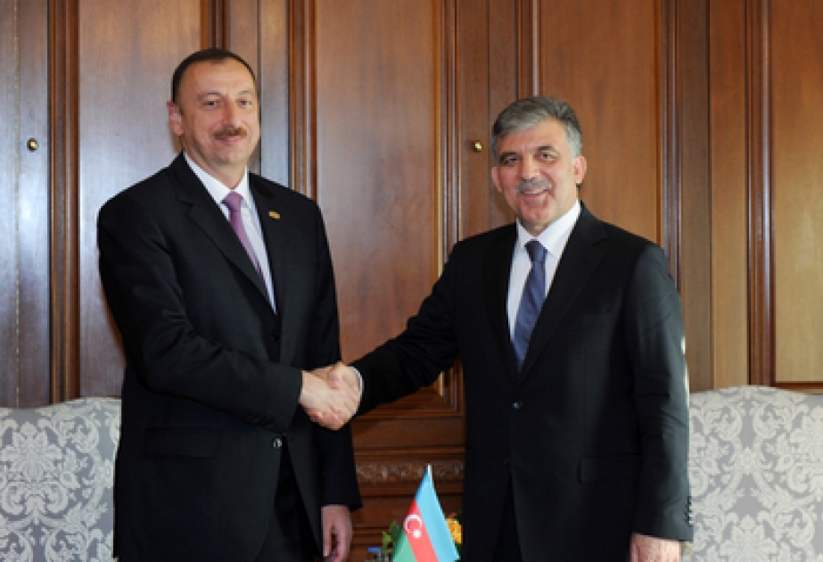 Le Président azerbaïdjanais Ilham Aliyev s’est entretenu avec son homologue turc Abdullah Gül à Chicago