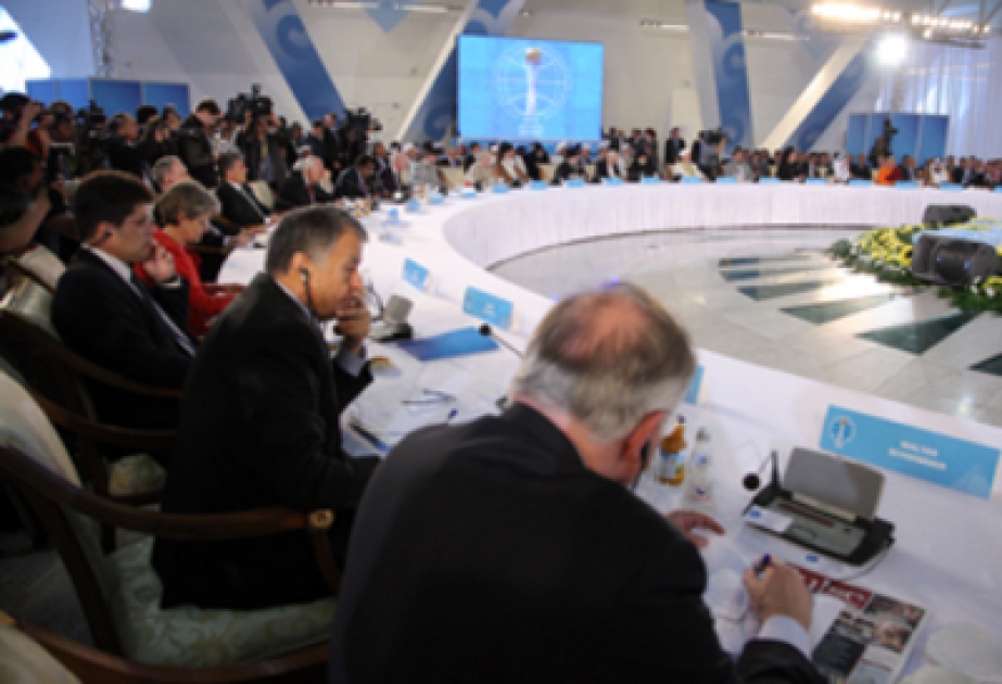 In Astana der IV. Kongress von Führern der Welt- und traditionellen Religionen seine Arbeit begonnen