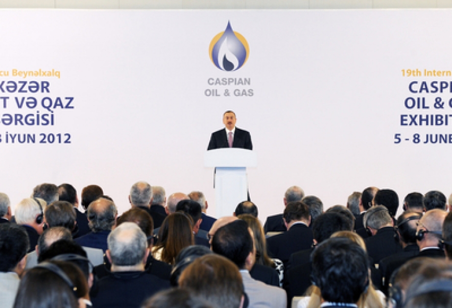 Le président Ilham Aliyev a participé à la cérémonie de l’ouverture de la XIXe exposition- conférence du pétrole, du gaz, du raffinage et de la pétrochimie de la Caspienne
