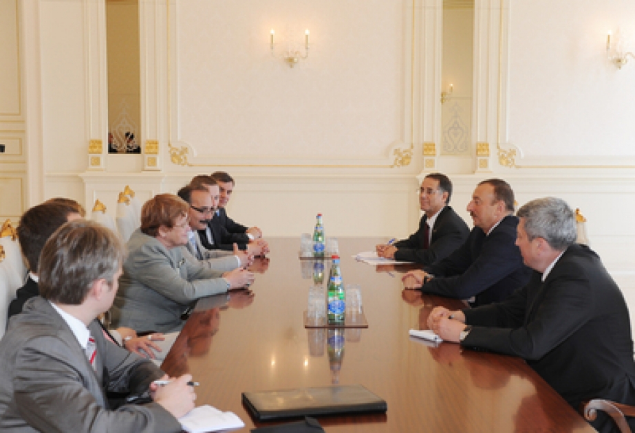 Le président azerbaïdjanais Ilham Aliyev a reçu la délégation conduite par la présidente du parlement estonien