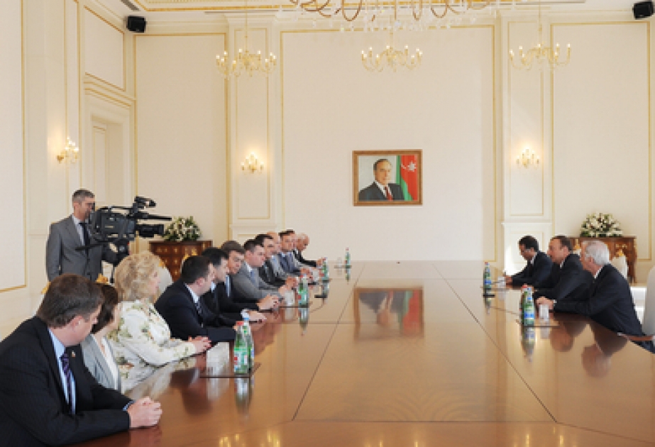 Le président Ilham Aliyev a reçu la délégation conduite par le président de la Commission de la Douma d’Etat de Russie pour la CEI