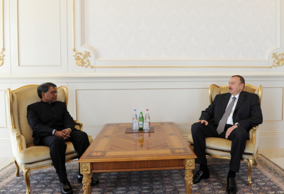 Le président Ilham Aliyev a reçu les lettres de créance du nouvel ambassadeur d’Inde en Azerbaïdjan