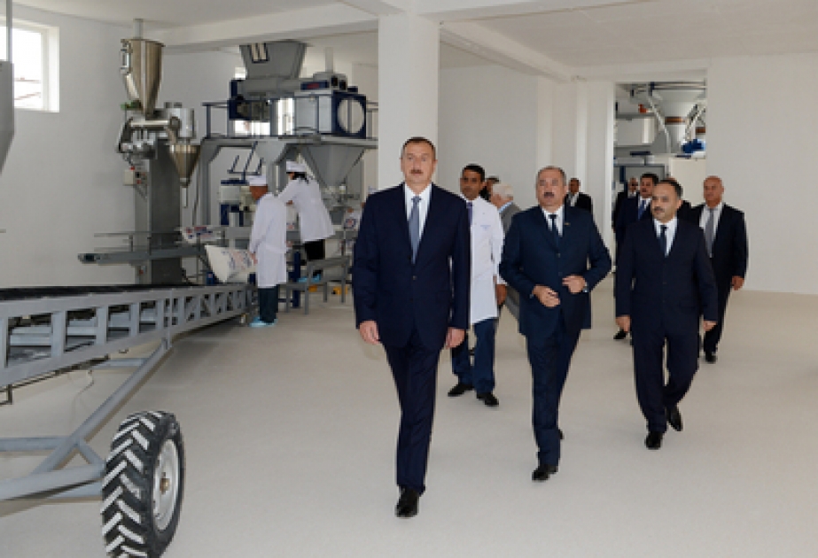L’usine de farine de la SARL «Avangard» est mise en service à Djalilabad