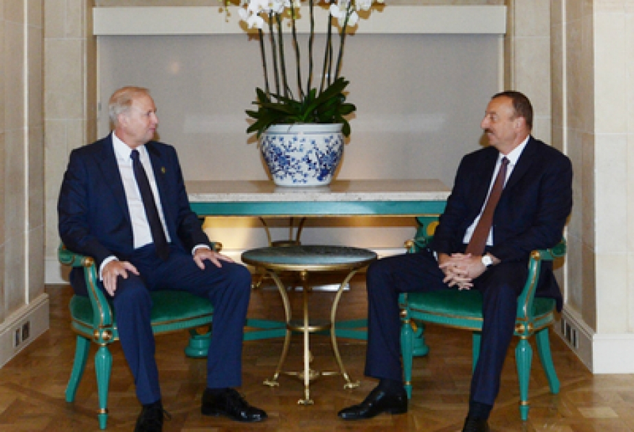Le président Ilham Aliyev s’est entretenu avec Robert Dudley, directeur général de bp