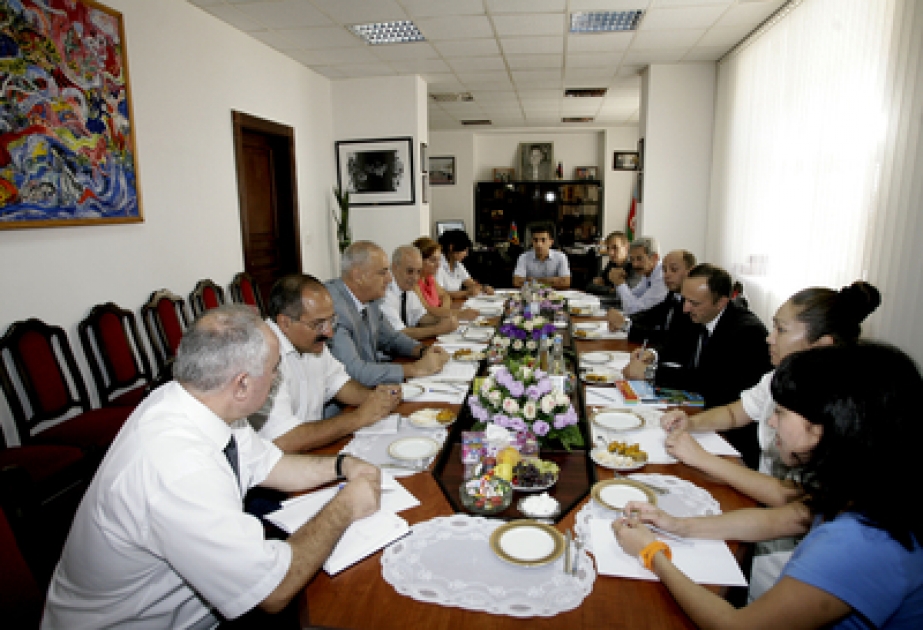 Les participants étrangers du séminaire intitulé « le rôle des médias au développement du dialogue interculturel » ont été à l’AzerTAc