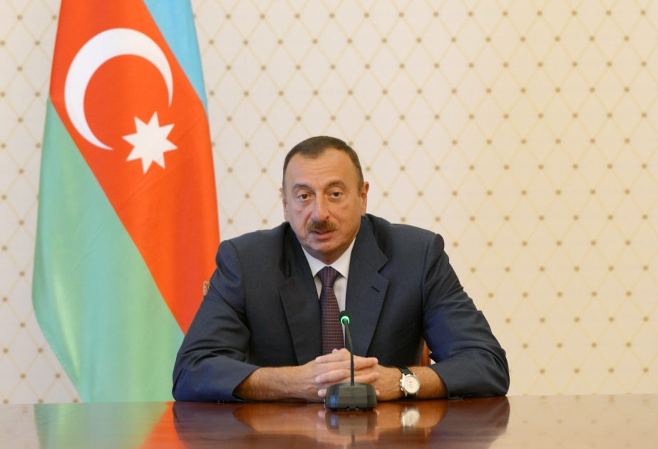 Prezident İlham Əliyev müqəddəs Ramazan ayı münasibətilə müsəlman ölkələrinin Azərbaycandakı səfirlərini və diplomatik nümayəndəliklərinin rəhbərlərini qəbul etmişdir