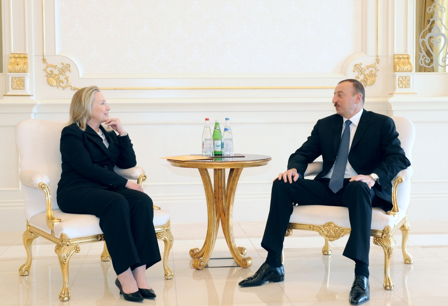 Azərbaycan Prezidenti İlham Əliyev ABŞ-ın dövlət katibi Hillari Klintonu qəbul etmişdir