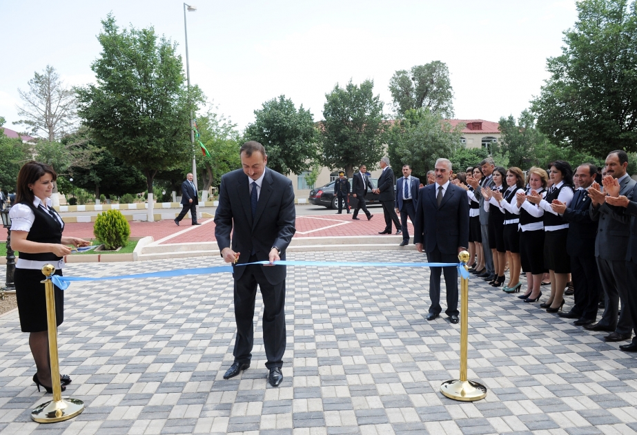 Prezident İlham Əliyev Culfada Uşaq Musiqi Məktəbinin açılışında iştirak etmişdir
