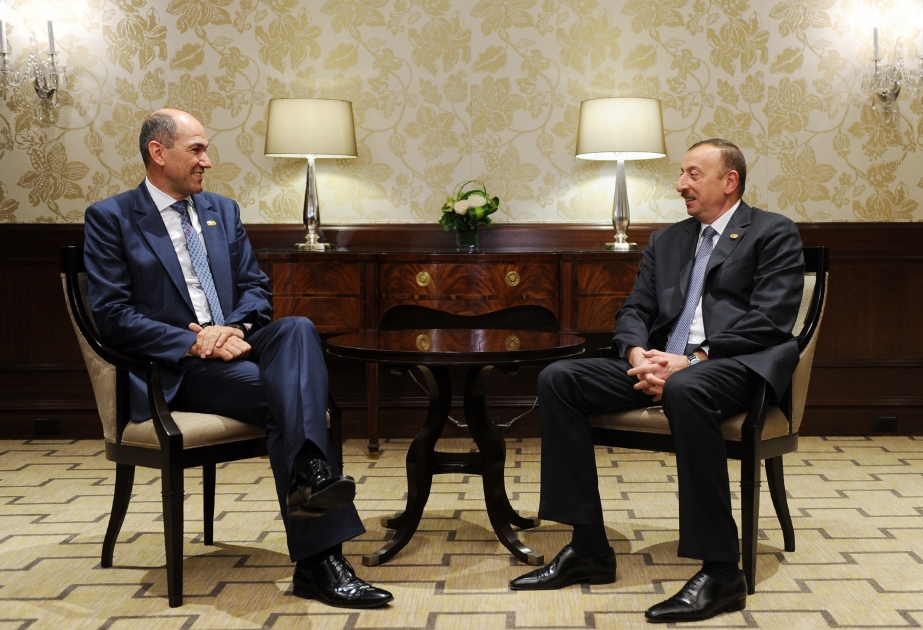Azərbaycan Prezidenti İlham Əliyevin Sloveniyanın Baş naziri Yanez Yanşa ilə görüşü