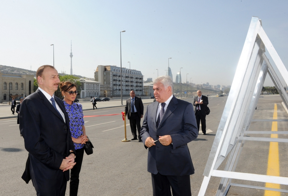 Prezident İlham Əliyev Bakı-Ələt yolunun Dövlət Bayrağı Meydanına gedən 2-4 kilometrlik hissəsinin açılışında iştirak etmişdir