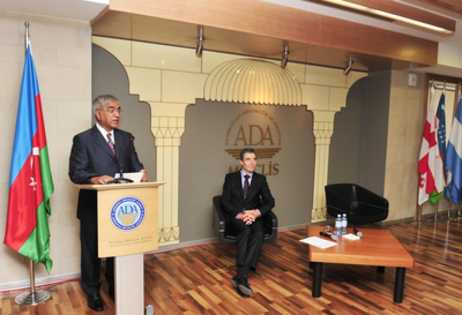 Le secrétaire général de l’OTAN a été à l’Académie Diplomatique de l’Azerbaïdjan
