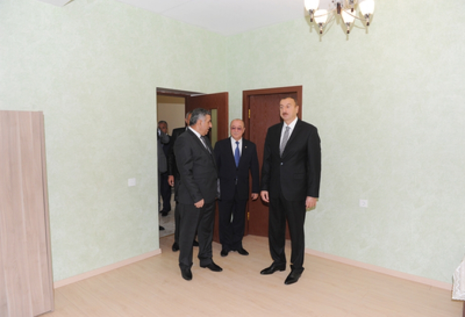 Le président M. Ilham Aliyev a visité la maison individuelle récemment construite d’un habitant du village de Geuzbarakh à Zaqatala