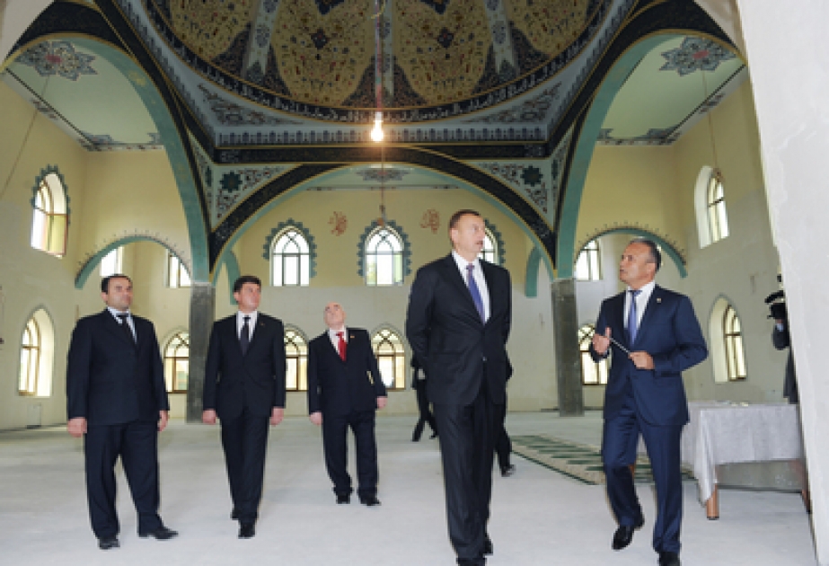 Les derniers travaux de construction en cours au bâtiment de la mosquée bâtie à l’initiative de la Fondation Heydar Aliyev