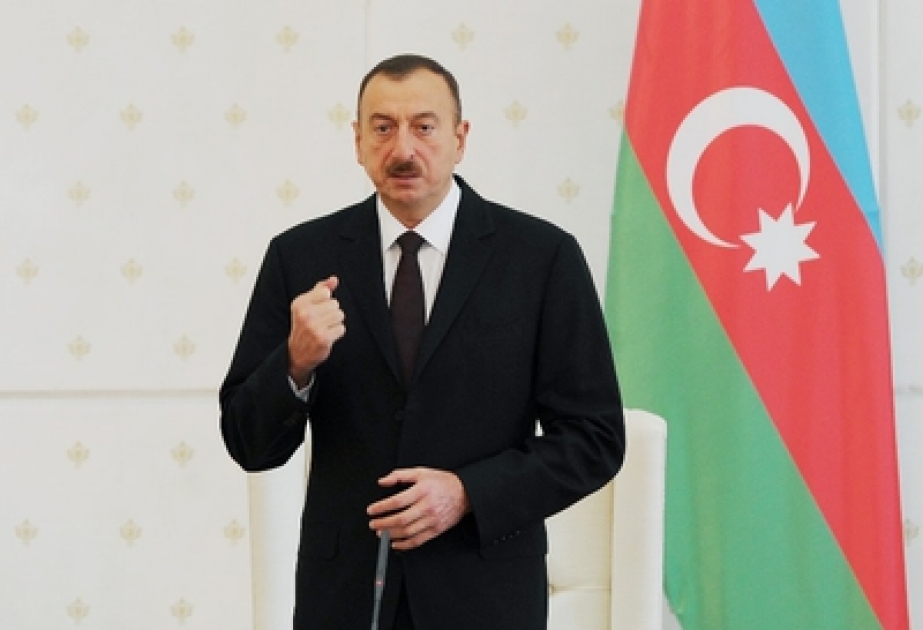 La réunion du Conseil des Ministres consacrée au bilan du développement socio-économique des trois trimestres de 2012 et aux tâches à réaliser s’est tenue sous la présidence du président Ilham Aliyev