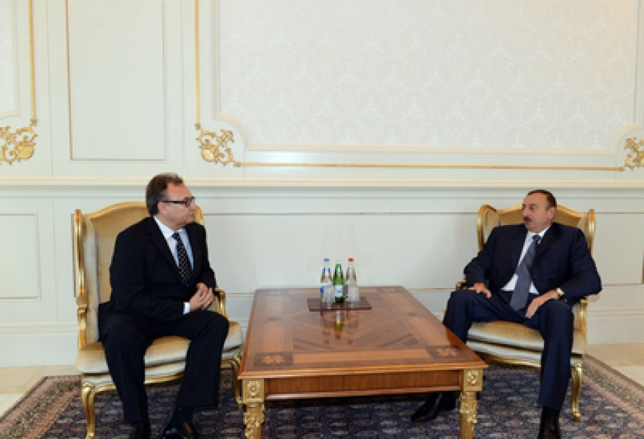 Le Président M. Ilham Aliyev a reçu les lettres de créance de l’ambassadeur extraordinaire et plénipotentiaire de la Lituanie en Azerbaïdjan