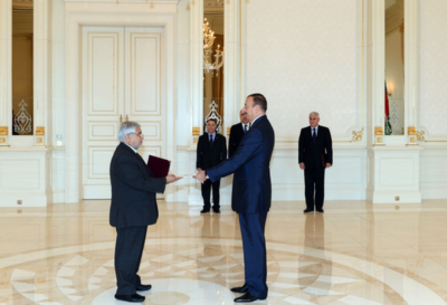 Le président M. Ilham Aliyev a reçu les lettres de créance de l’ambassadeur extraordinaire et plénipotentiaire de la République Islamique d’Iran en Azerbaïdjan