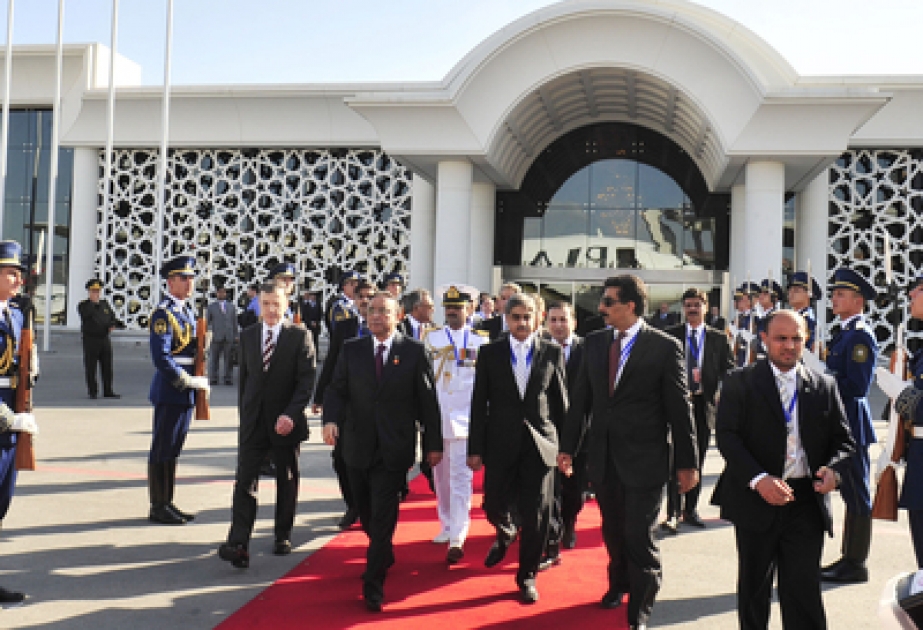 Fin de la visite en Azerbaïdjan du président pakistanais Asif Ali Zardari