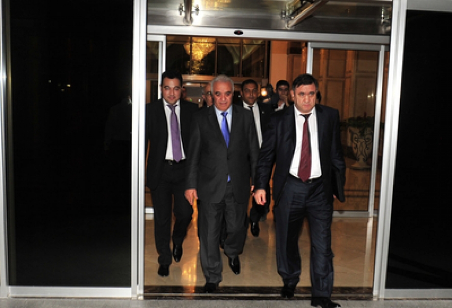 Le président du Sénat ouzbek Ilgizar Sabirov a achevé sa visite en Azerbaïdjan