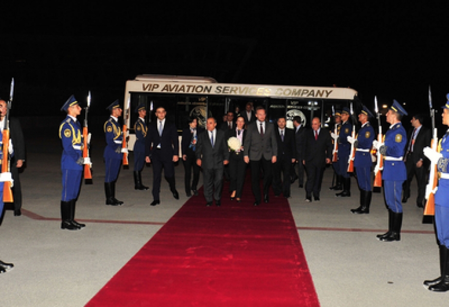 Le président de la présidence de la Bosnie – Herzégovine est arrivé en visite officielle en Azerbaïdjan