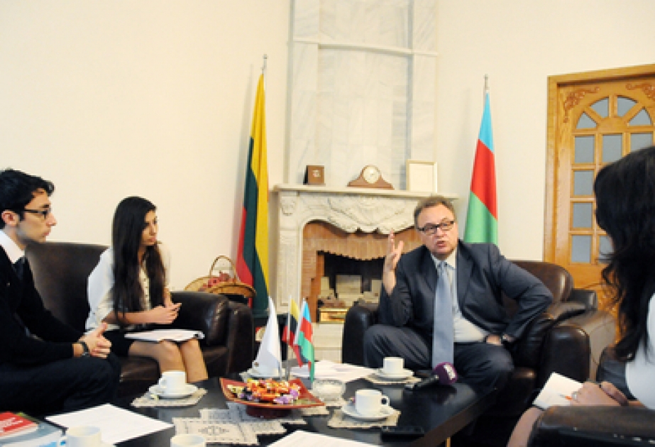 Les étudiants azerbaïdjanais ont rencontré l’ambassadeur lituanien en Azerbaïdjan