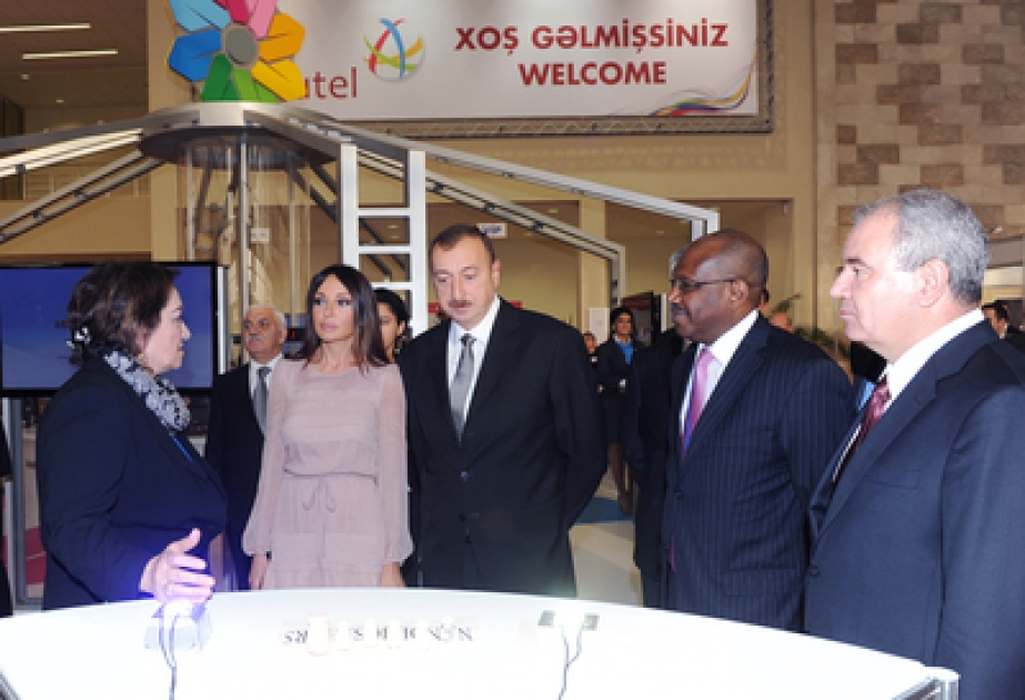 Le président Ilham Aliyev a visité « BakuTel-2012 », XVIIIe Salon international des technologies des télécommunications et de l’information d’Azerbaïdjan