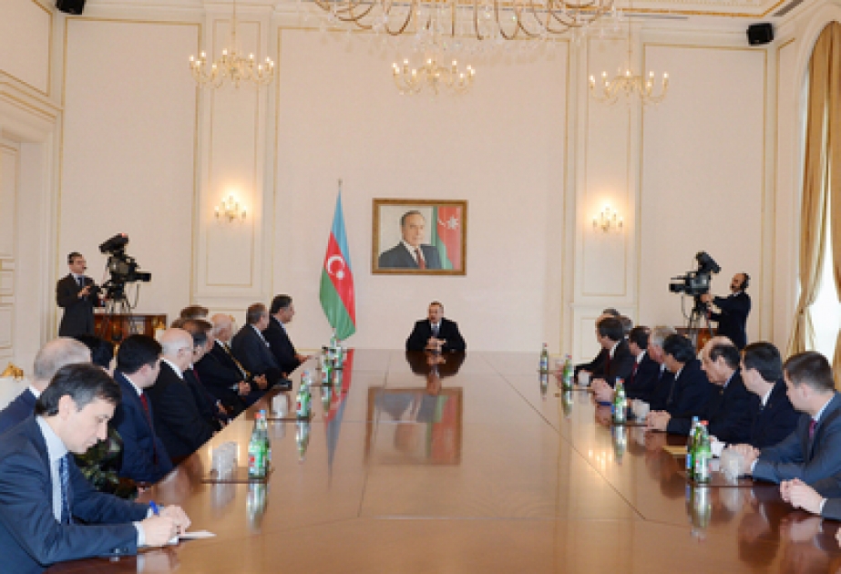 Le Président M. Ilham Aliyev a reçu les représentants étrangers venus participer au 20ème anniversaire du Comité National Olympique de l’Azerbaïdjan