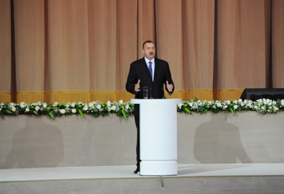 Le président Ilham Aliyev a participé à la réception consacrée au 20e anniversaire de la naissance du Parti du Nouvel Azerbaïdjan