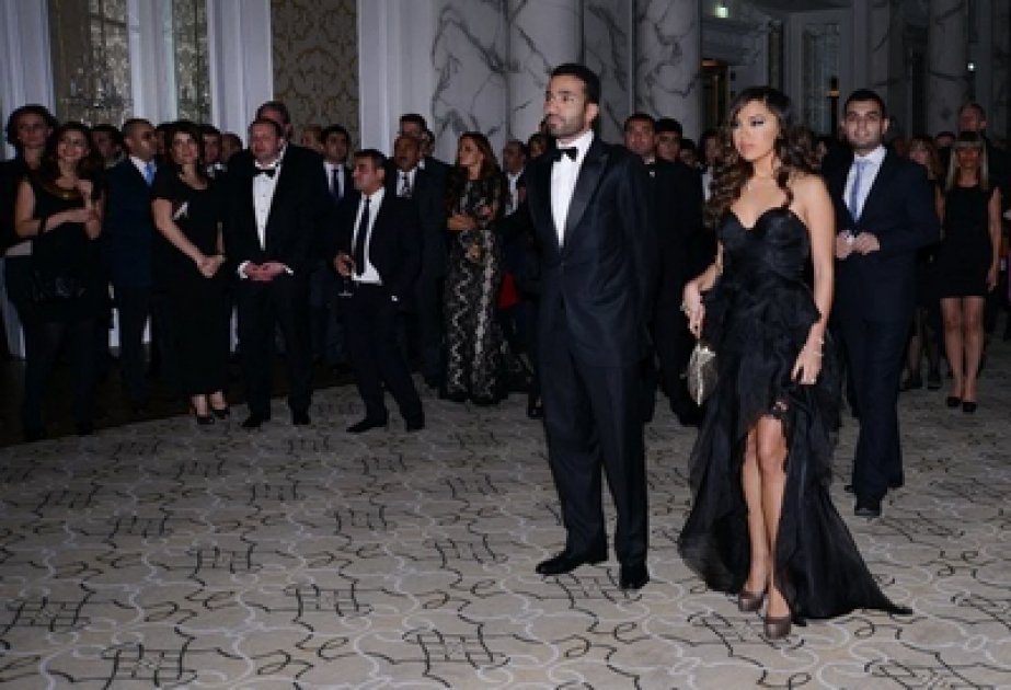 Une soirée consacrée à l’ouverture de “Four Seasons Hôtel Baku” et une exposition concernant le cinquième anniversaire de la publication du magasine “Bakou”