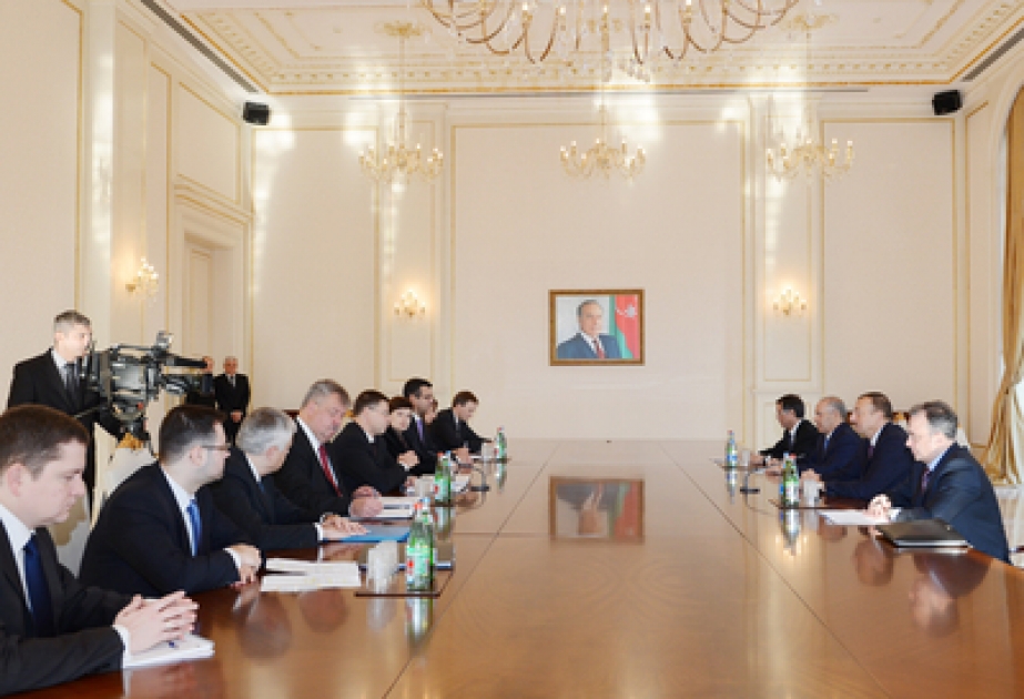 Le président azerbaïdjanais Ilham Aliyev a reçu la délégation conduite par le Premier ministre letton