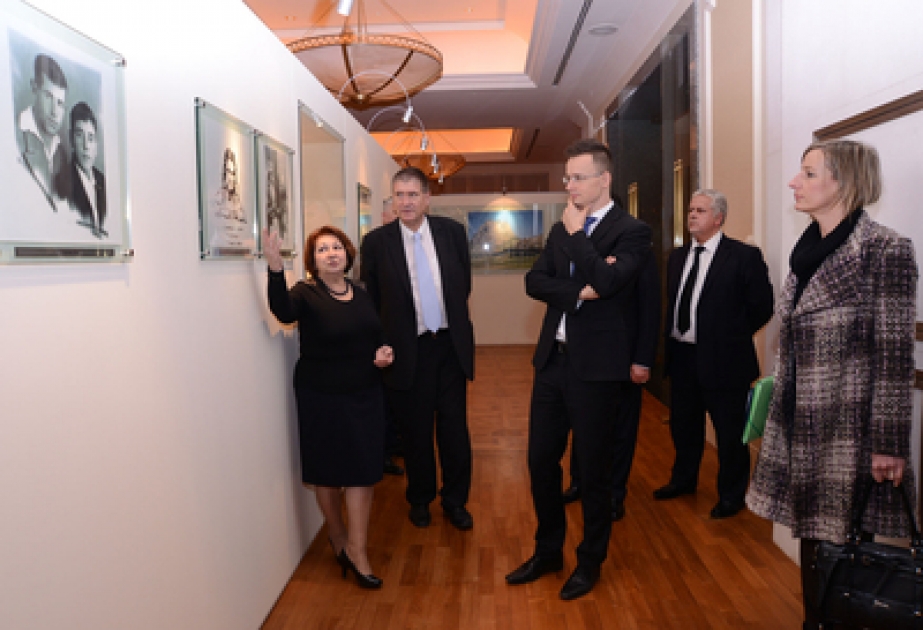 La délégation conduite par le Secrétaire d’Etat hongrois à la Fondation Heydar Aliyev