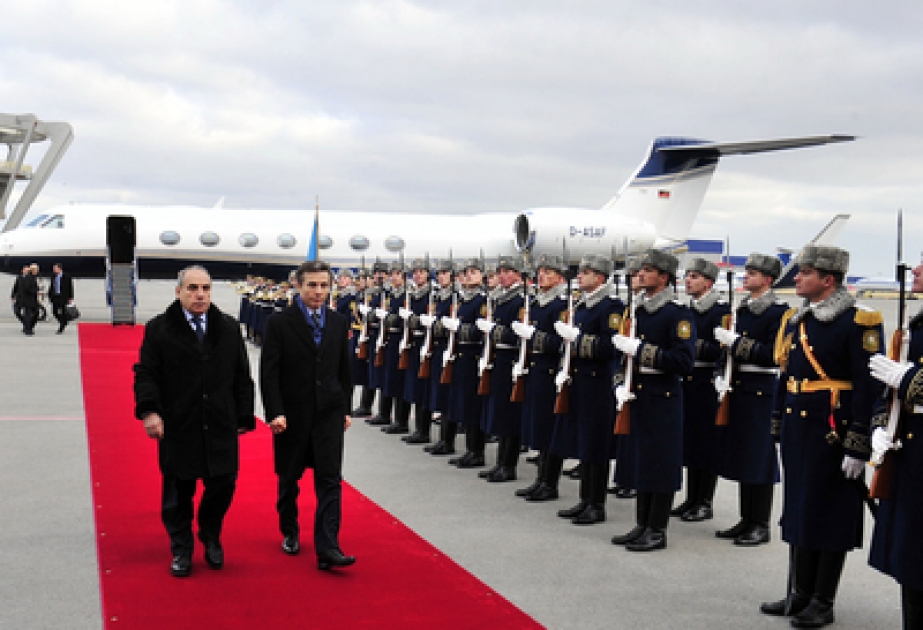 Le Premier ministre géorgien M. Bidzina Ivanichvili est arrivé en visite officielle en Azerbaïdjan