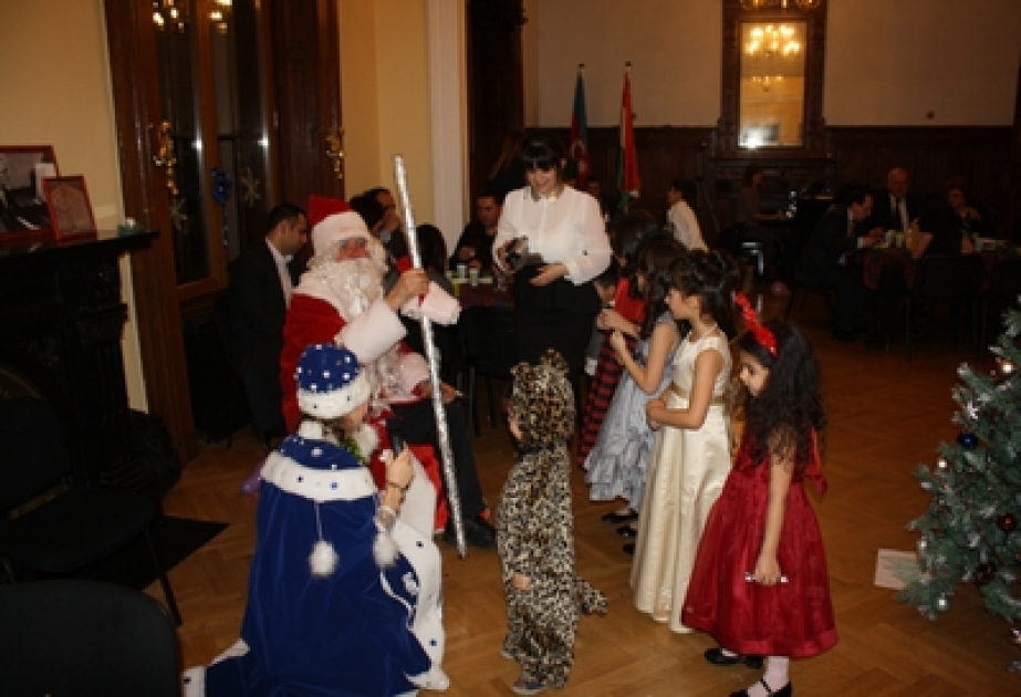 Macarıstanda Dünya Azərbaycanlılarının Həmrəylik Günü və Yeni il münasibəti ilə tədbir keçirmişdir