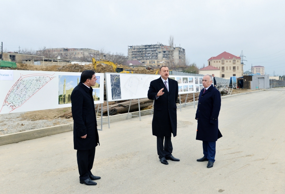 Bakının Binəqədi rayonunun ərazisində məscid kompleksi tikilir Prezident İlham Əliyev kompleksdə inşaat işlərinin gedişi ilə tanış olmuşdur