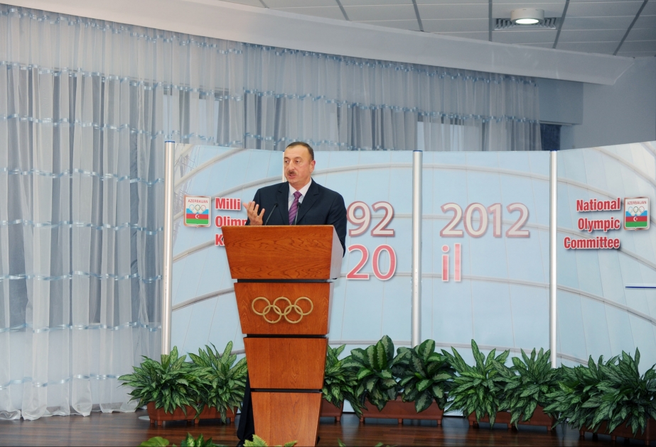 Milli Olimpiya Komitəsində 2012-ci ilə yekun vurulmuş, idmançılara və məşqçilərə mükafatlar təqdim olunmuşdurAzərbaycan Prezidenti İlham Əliyev mərasimdə iştirak etmişdir